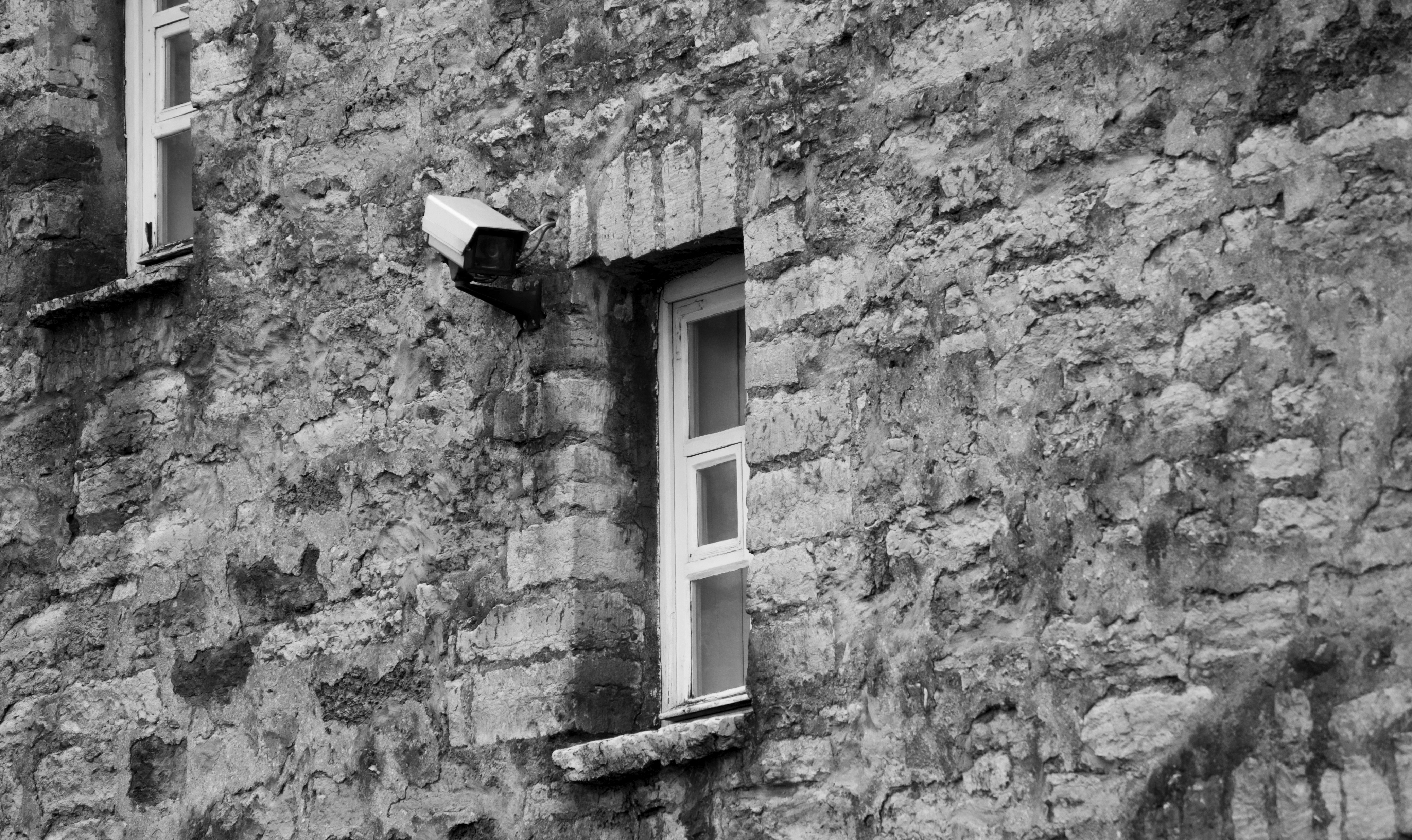 Estonian CCTV in Old Town 4891307424