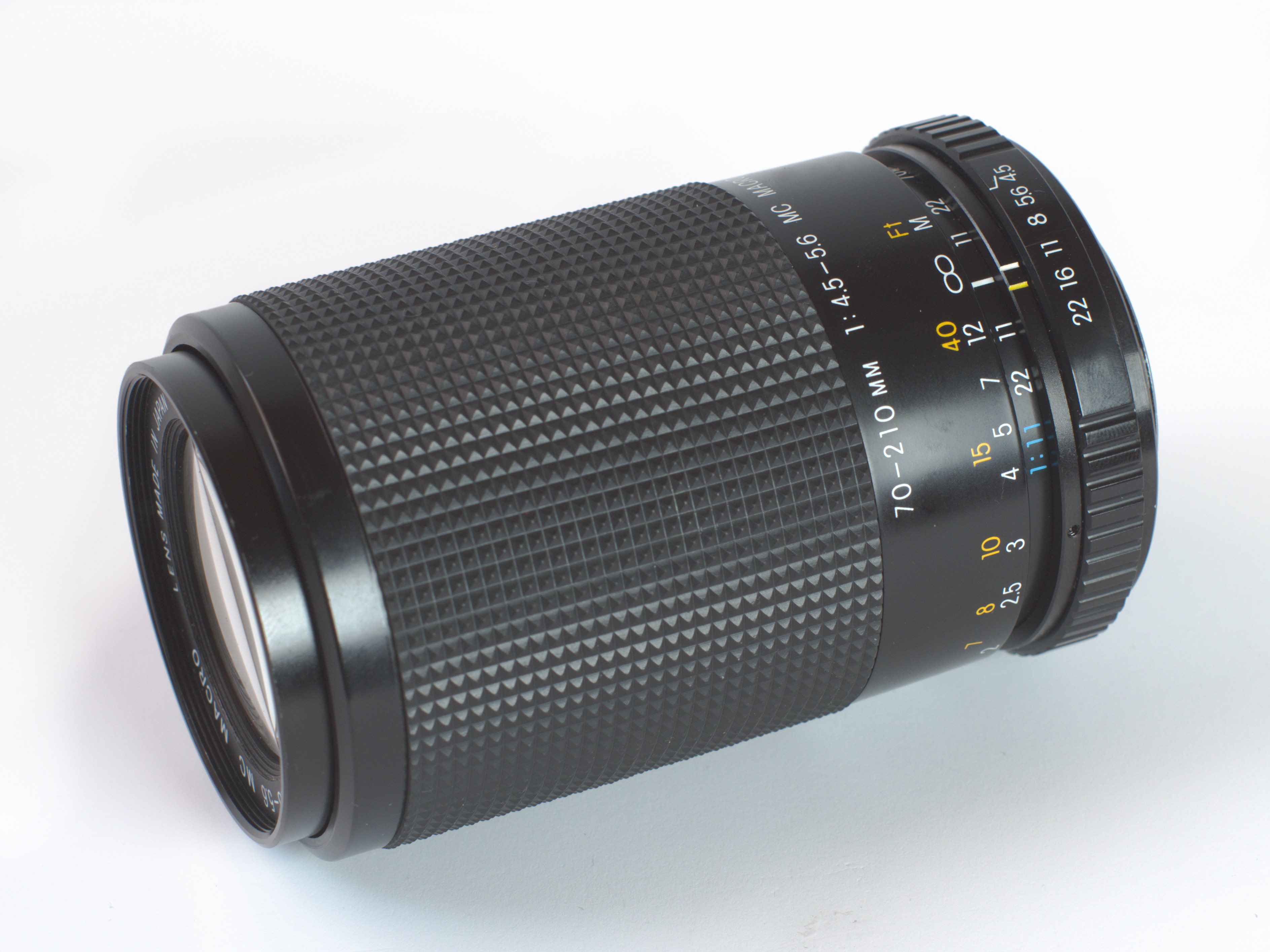 Exakta 70-210mm F4.5-5.6 side