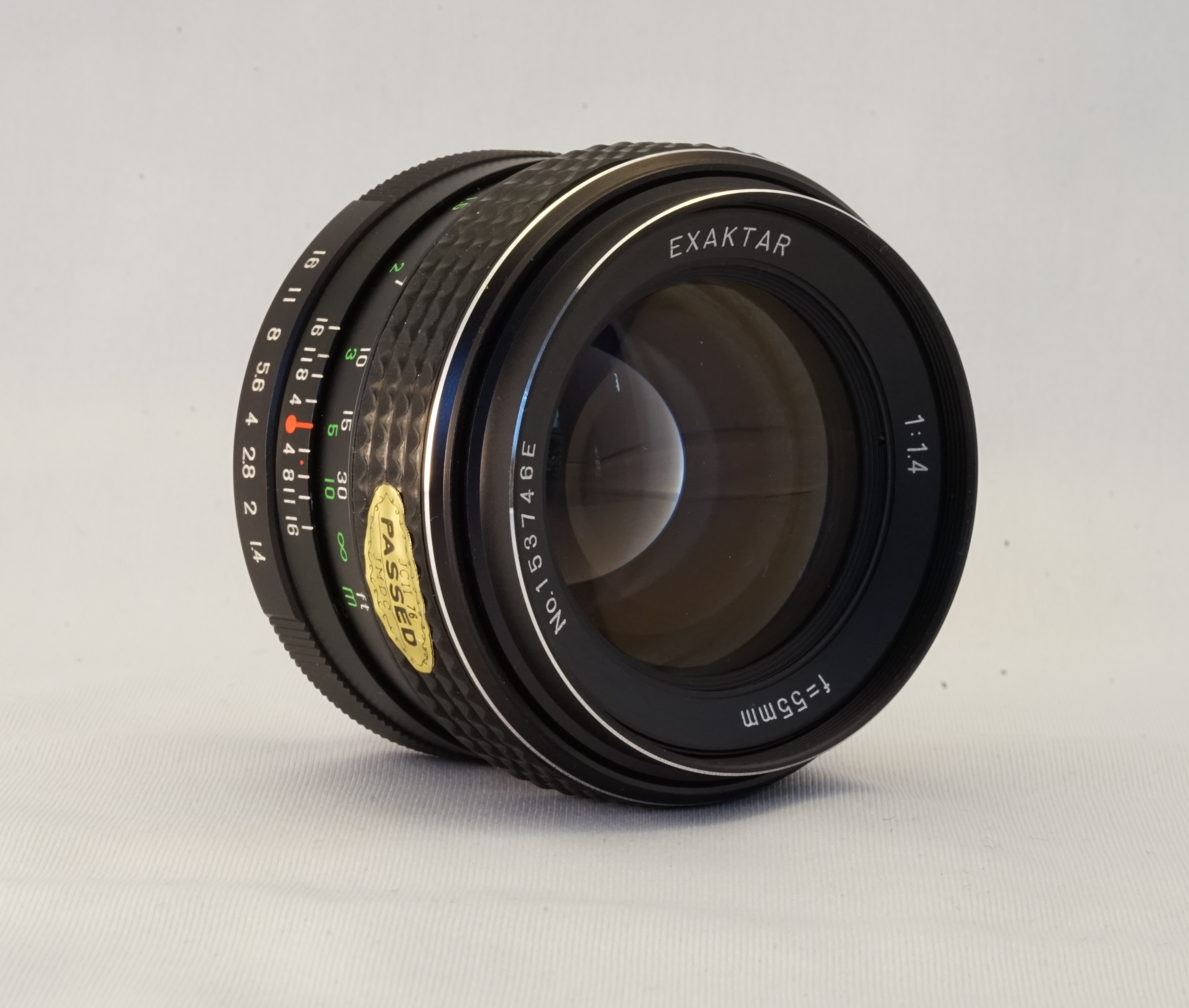 Exakta lens 03