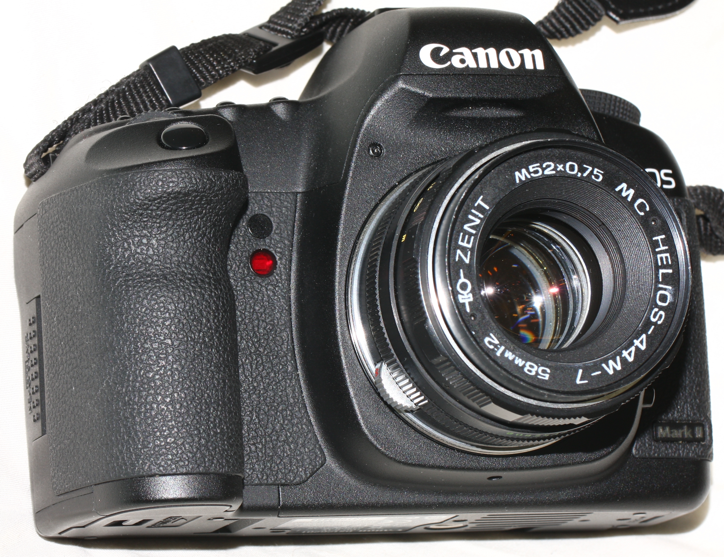 Helios 44 on a Canon EOS 5D mkII (5489394781)