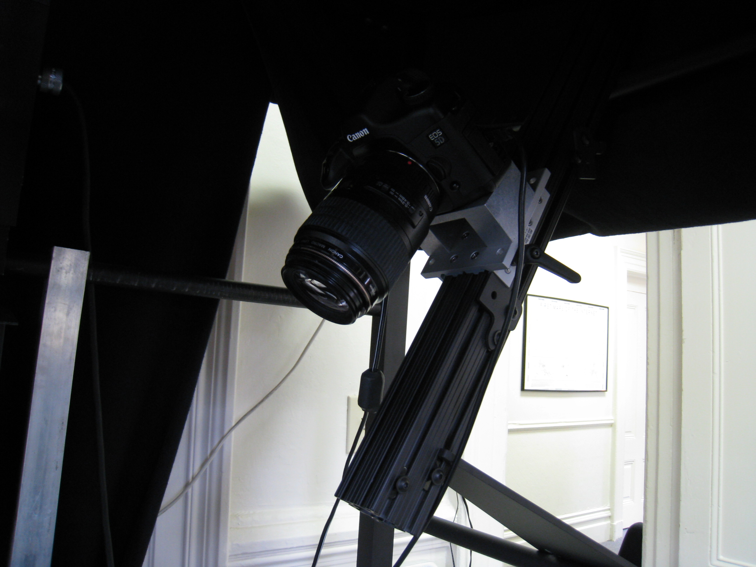 Internet Archive book scanner camera