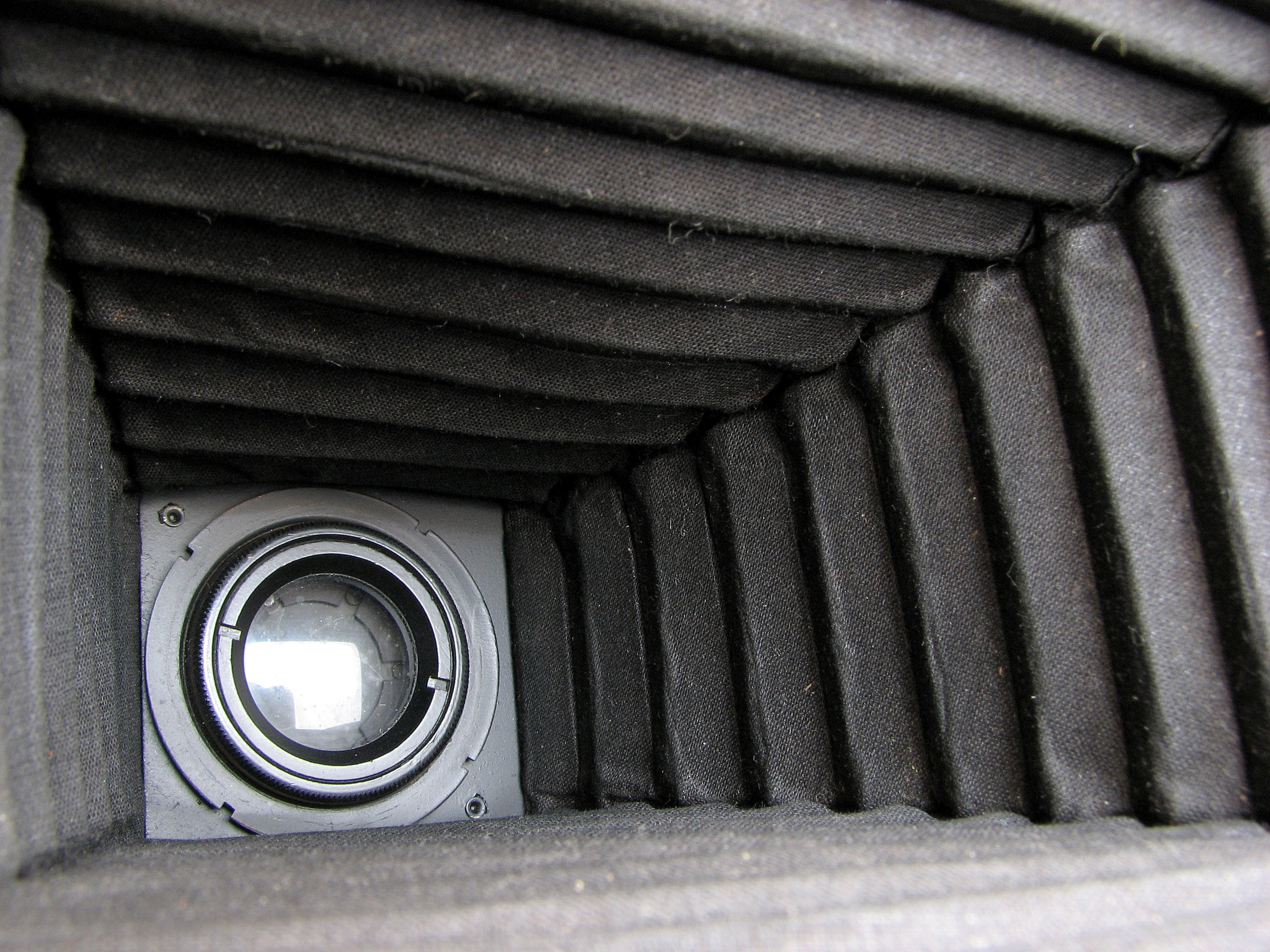 Kodak-No1-through-the-bellows