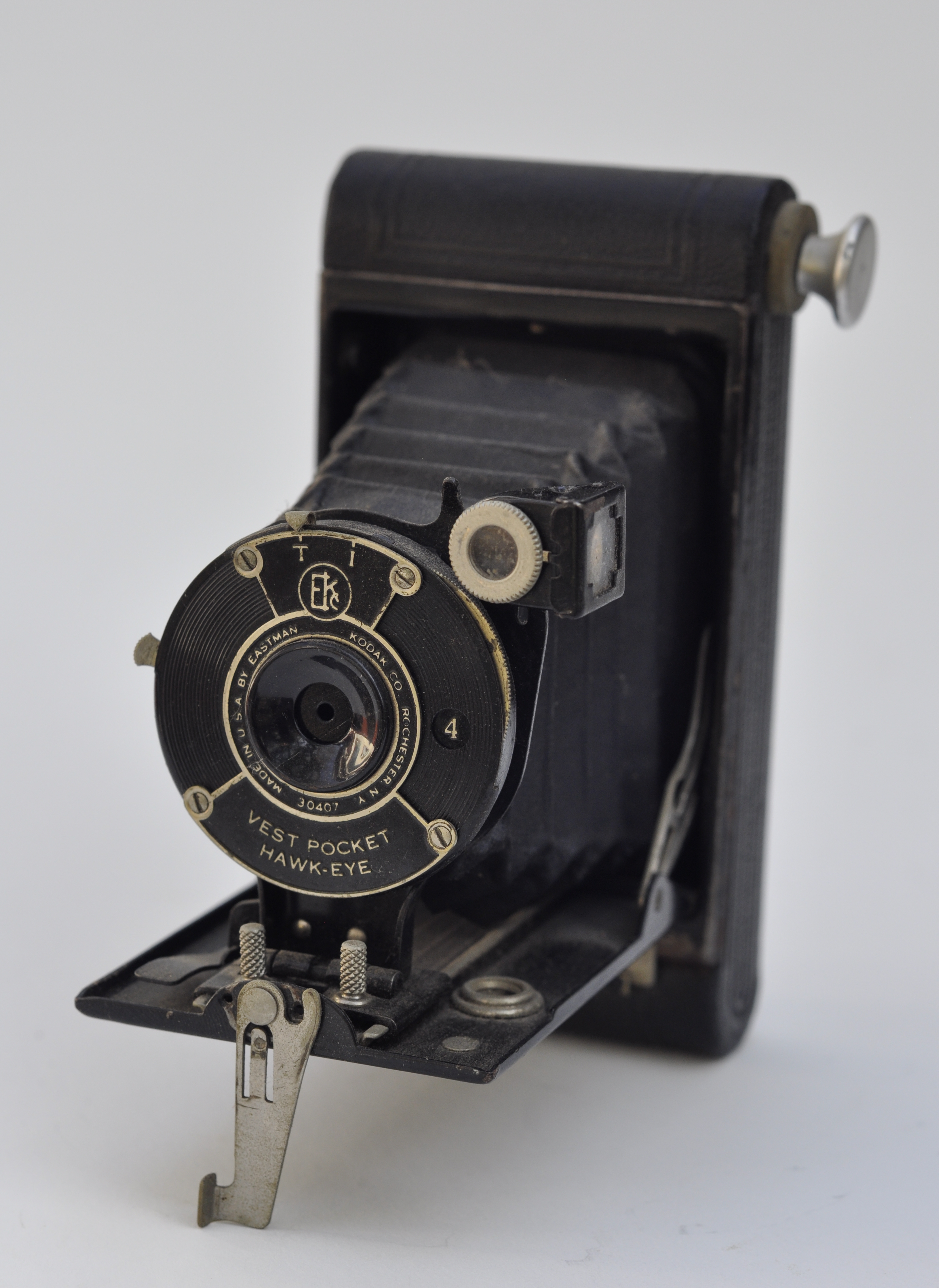Kodak Vest Pocket Hawk-Eye Camera - 2