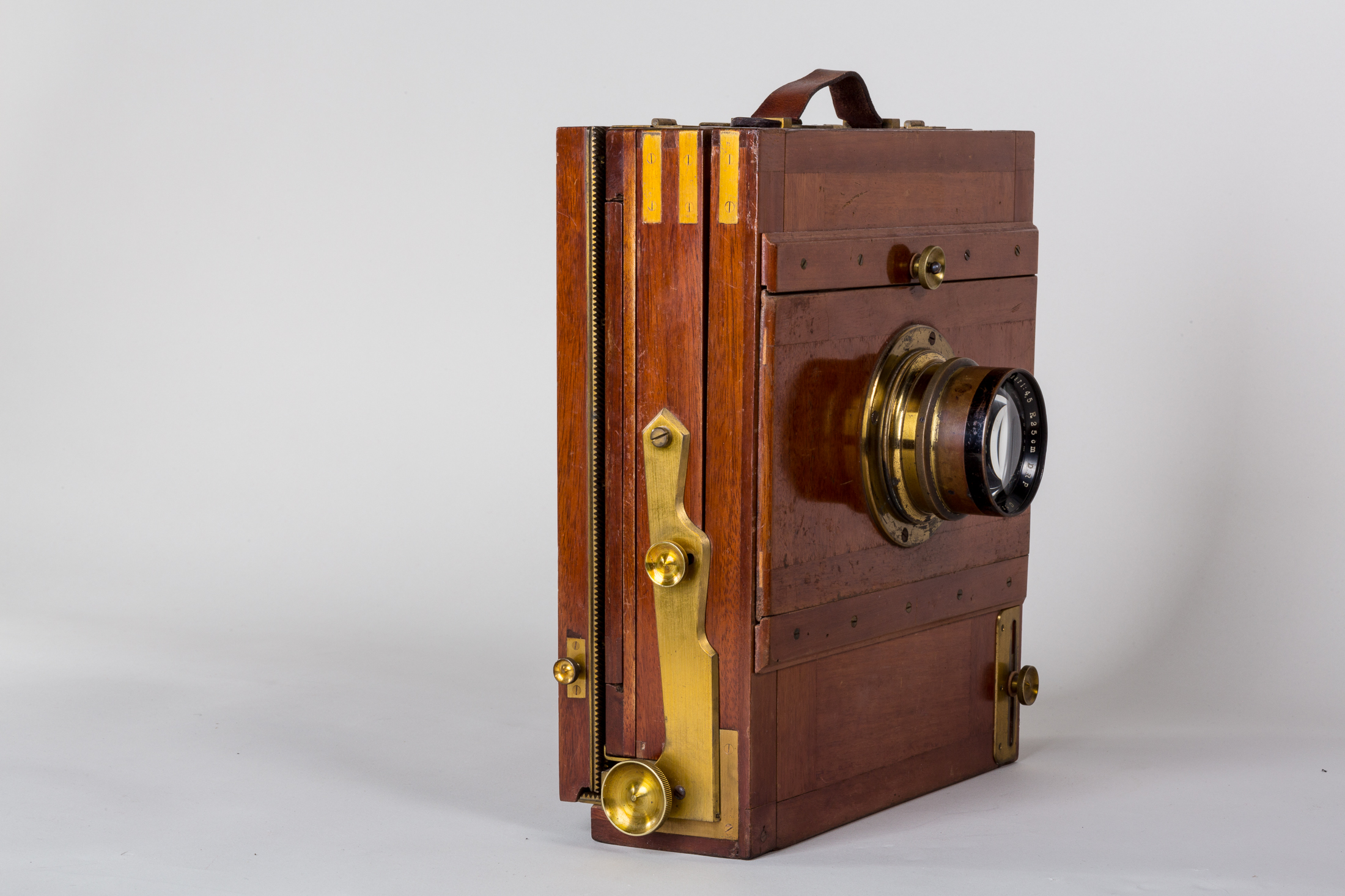 Large-format-camera Globus-M-34