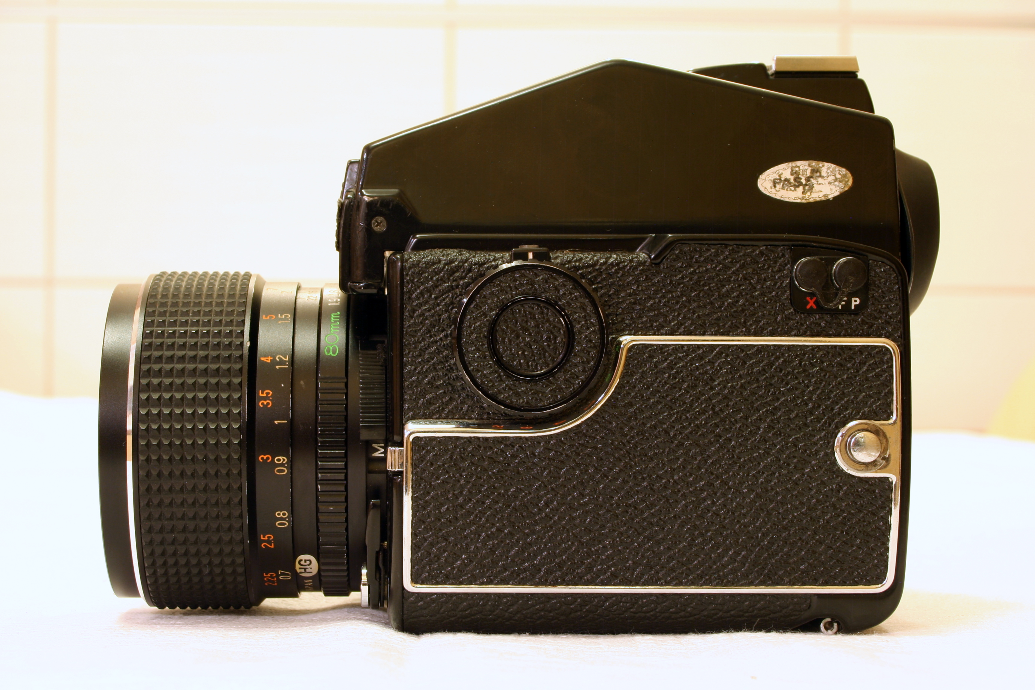 Mamiya 645 - right