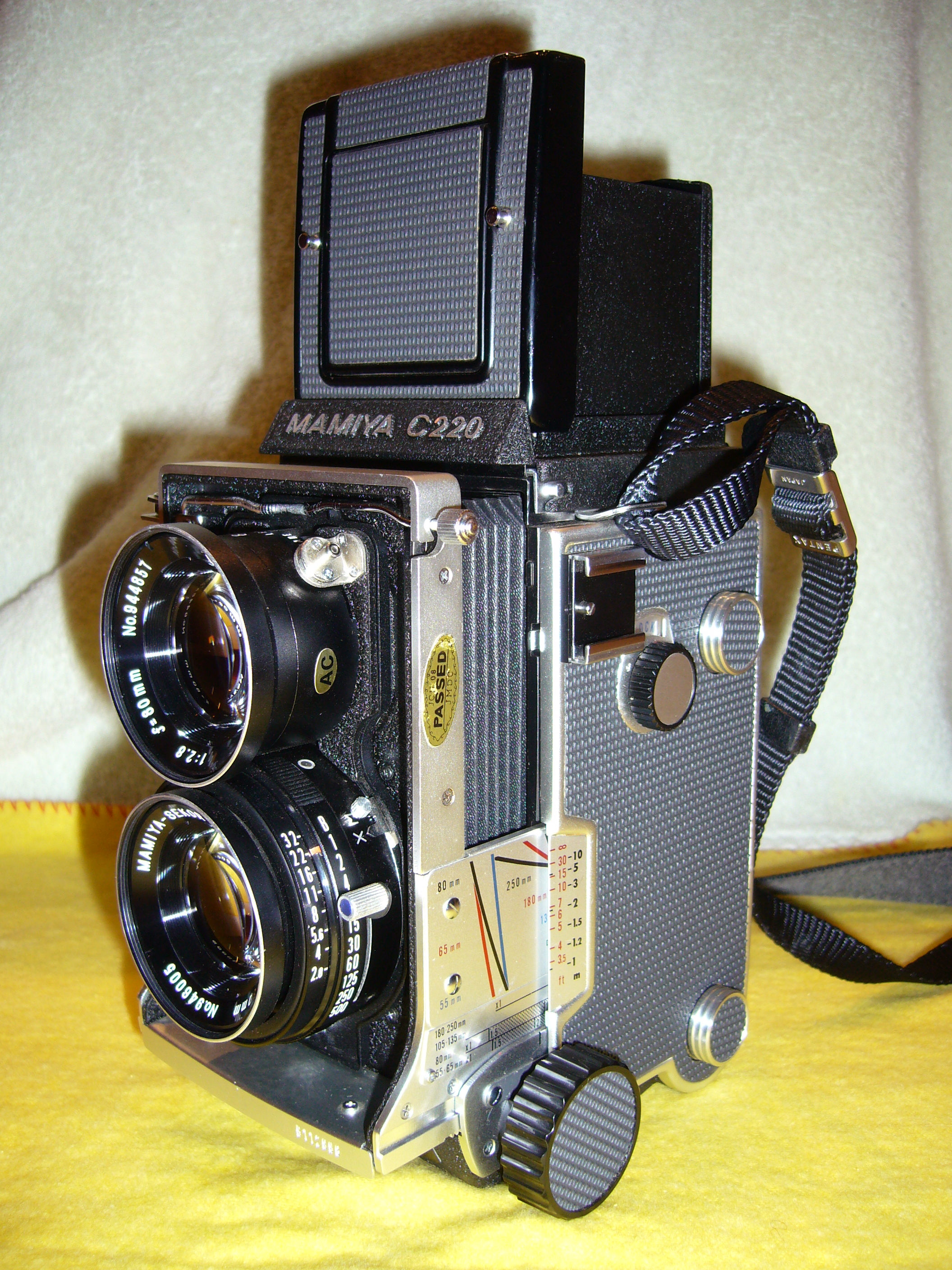 MamiyaC220b