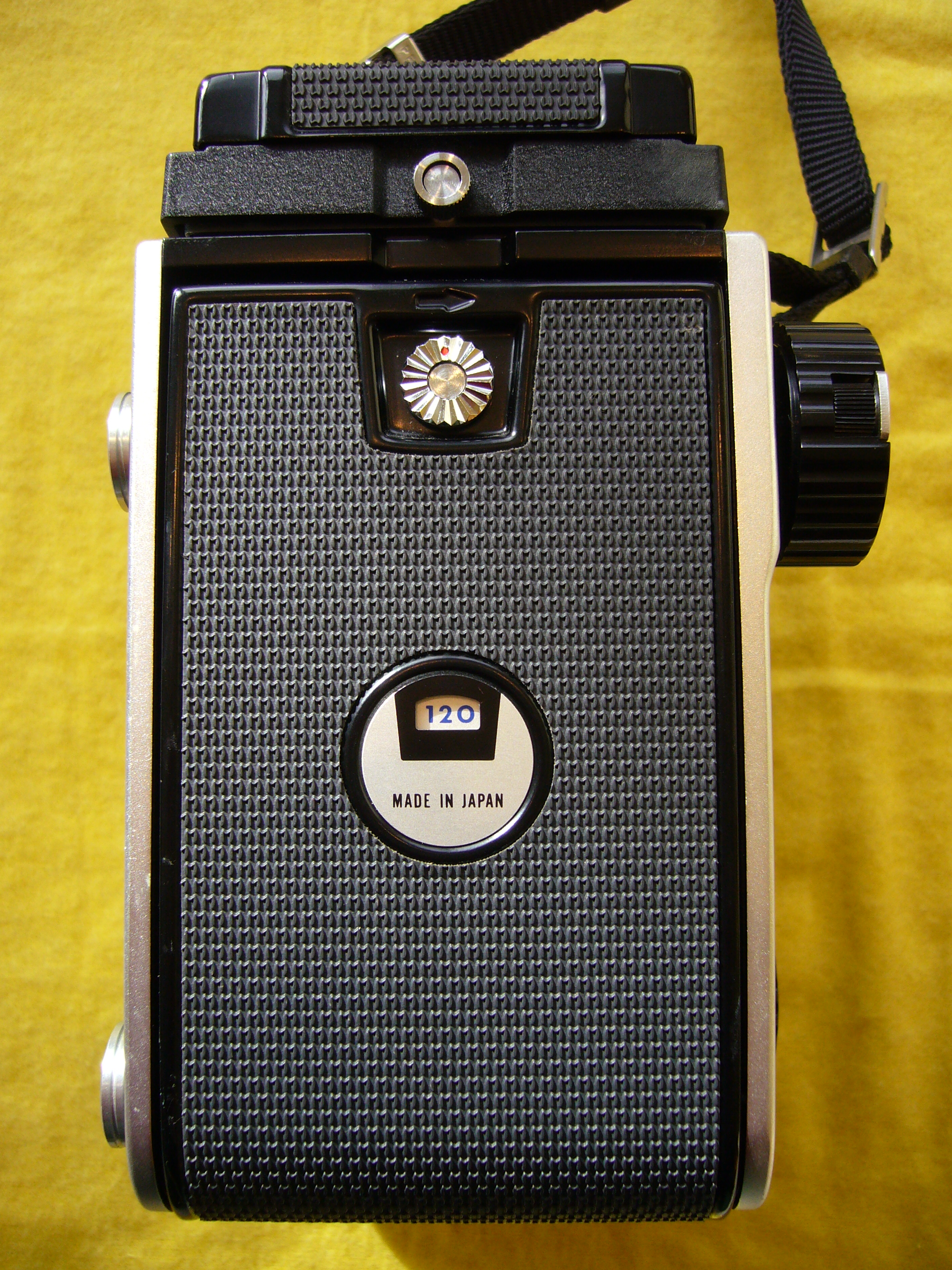 MamiyaC220d