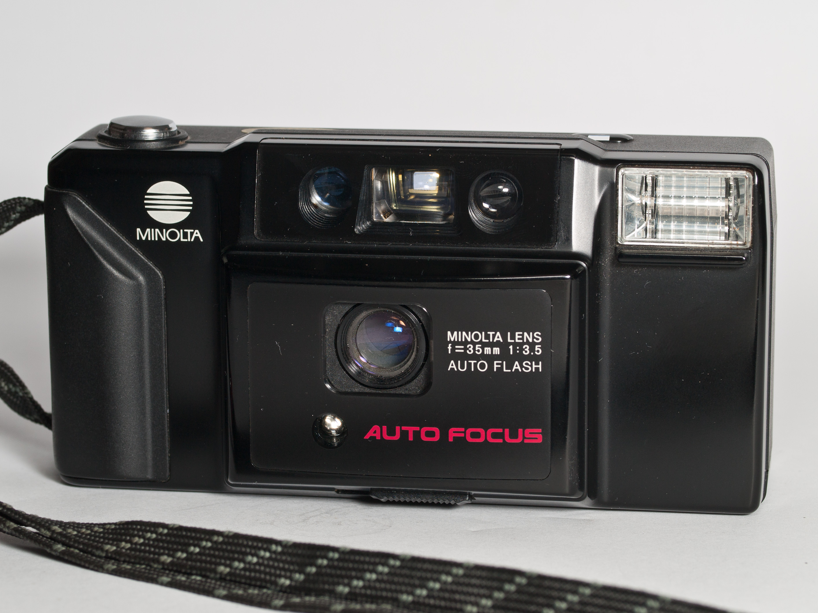 Minolta 35mm camera