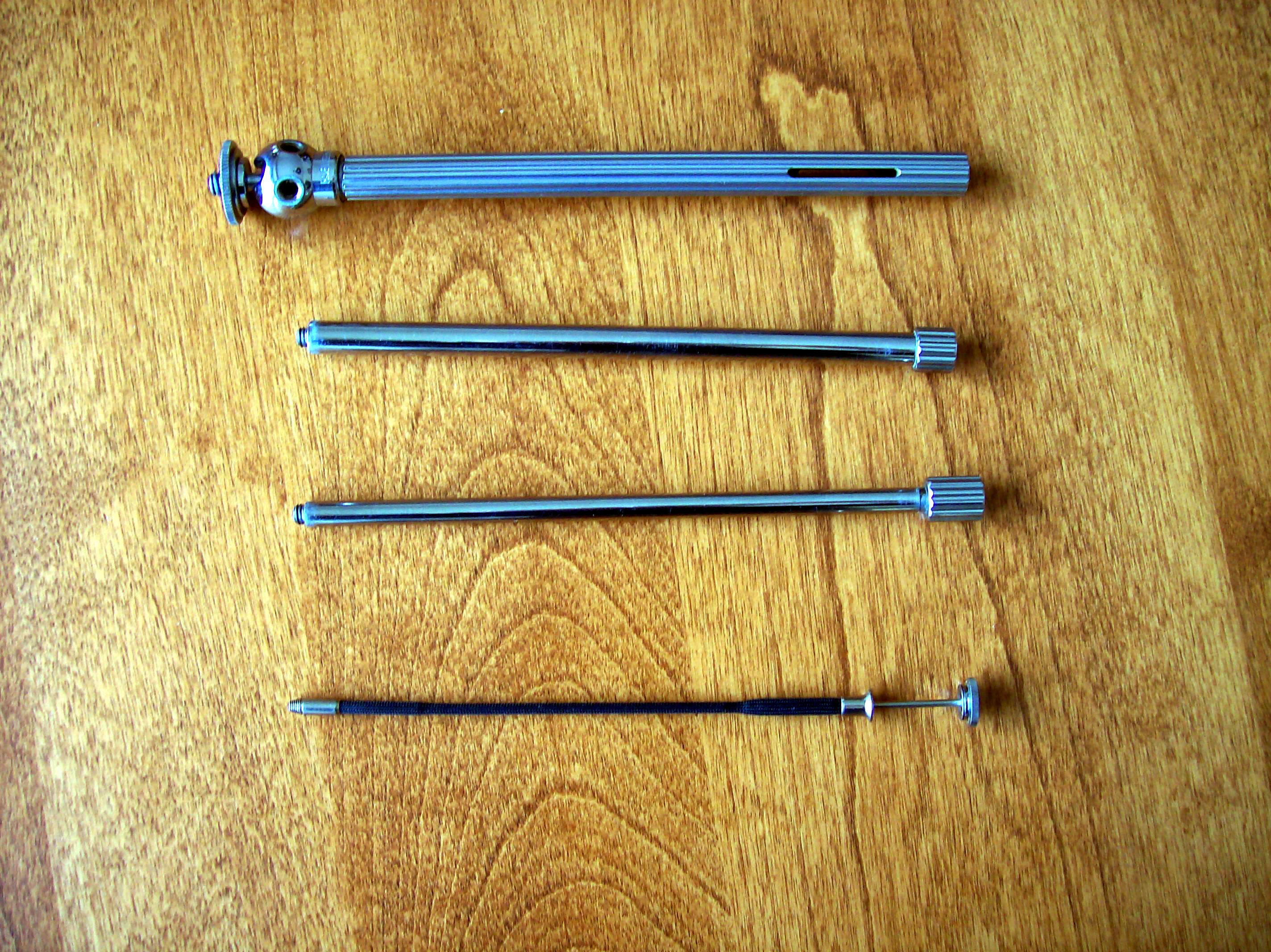 Minox tripod un assembled