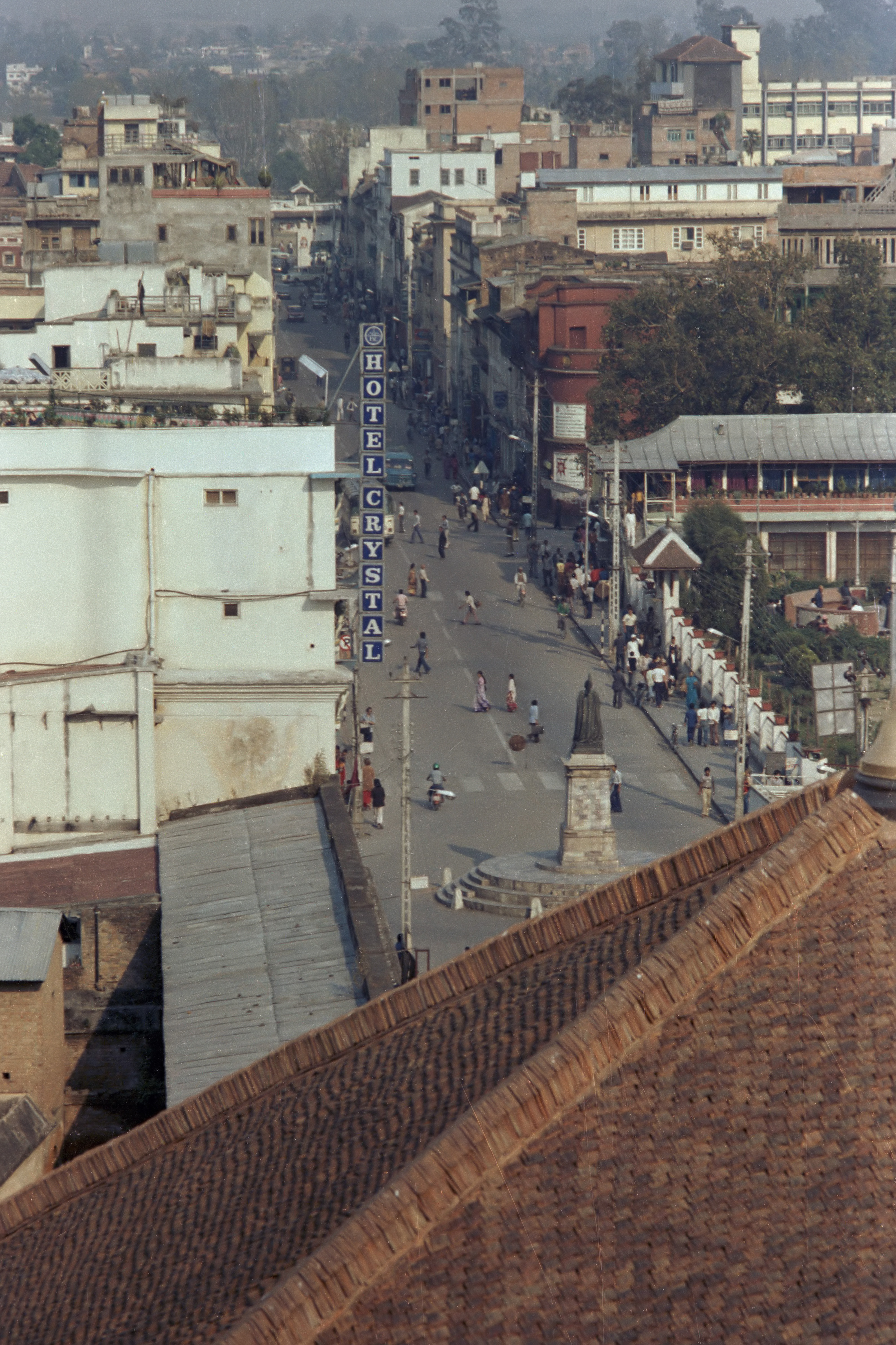 Naya Sadak 1979