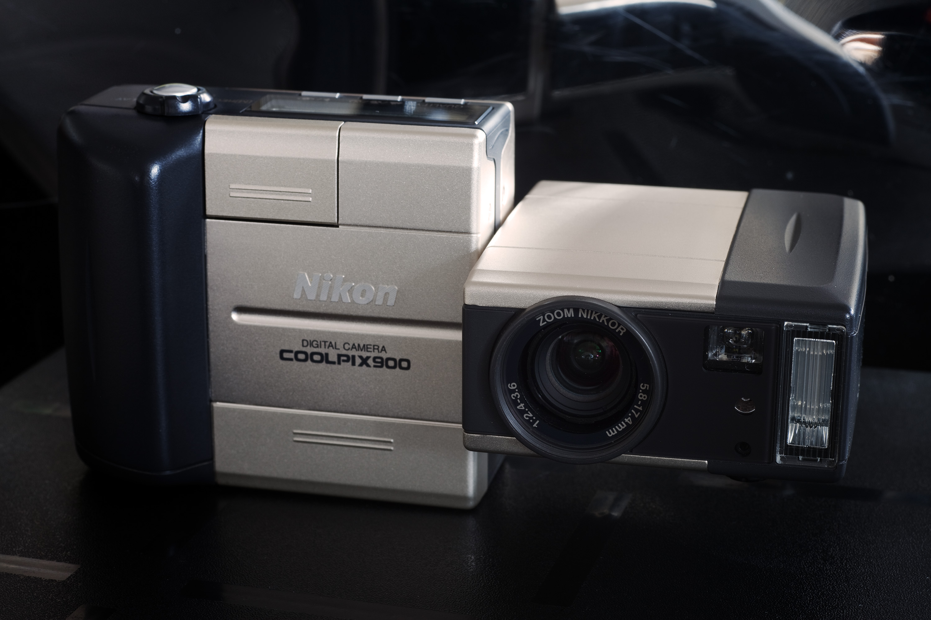 Nikon CoolPix 900 7433