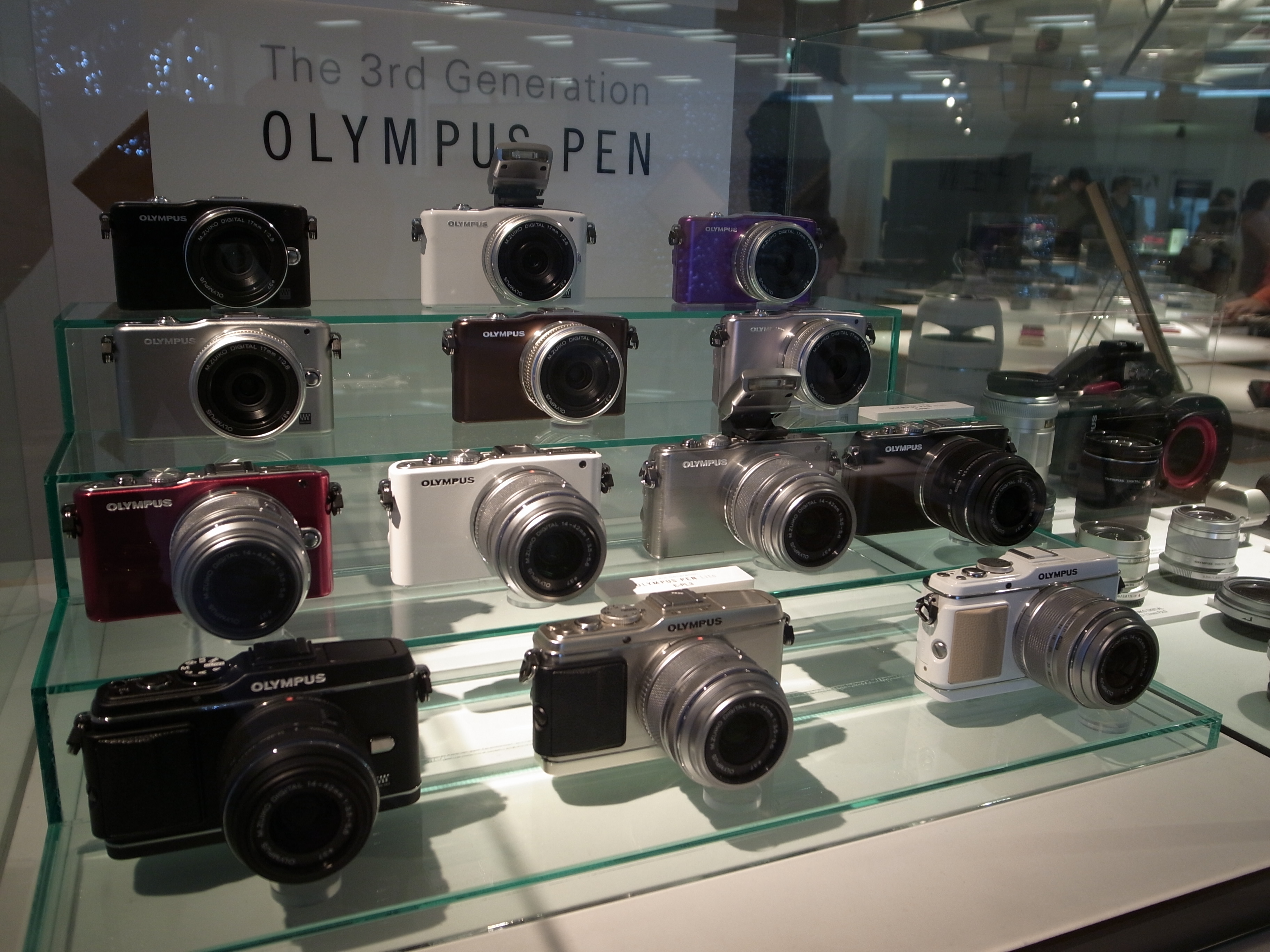 Olympus Pen, The 3rd Generation - Good Design Award 2011 exhibition (2011-11-03 14.23.58 by na0905)