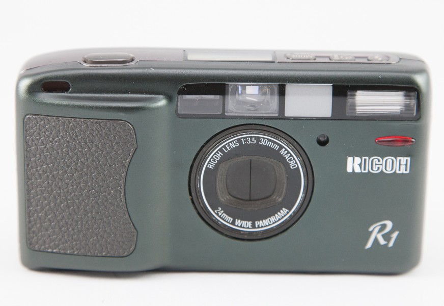 0595 Ricoh R1 GreenBlue (9122134659)