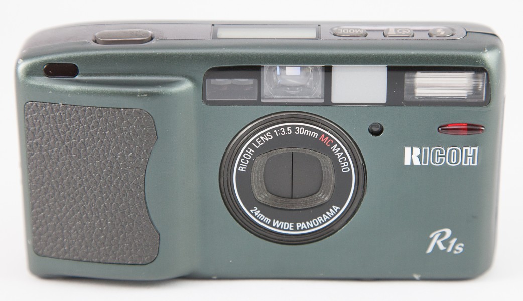 0596 Ricoh R1s Greenblue (9122136677)