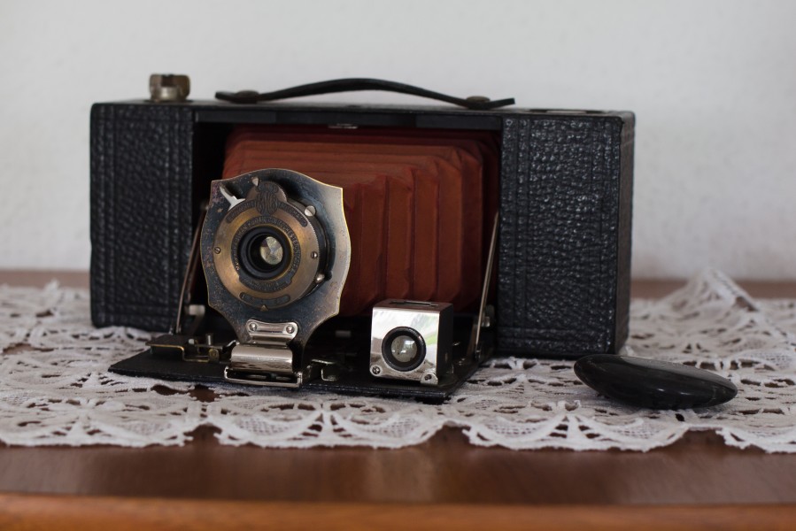 20140902 Eastman Kodak Brownie Automatic 0006