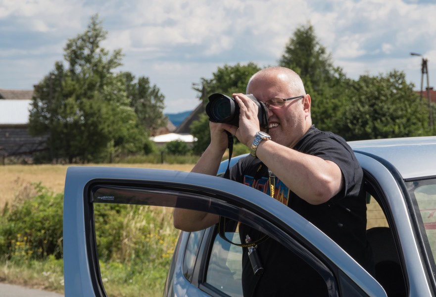 2015 Jacek Halicki podczas robienia zdjęć 01