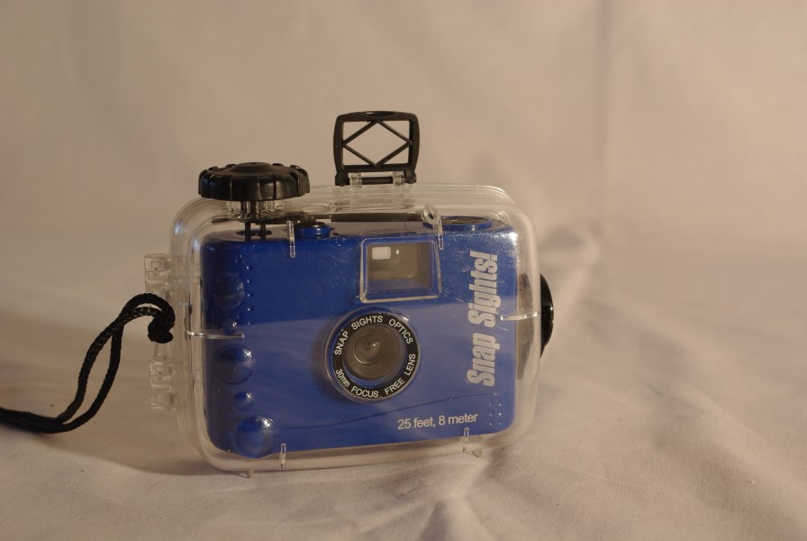 35mm point and shoot in waterproof case