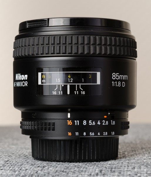 85mm-1.8-AF-D