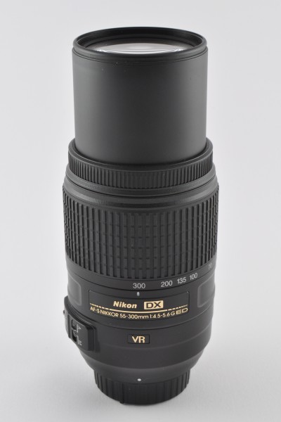 AF-S DX Nikkor 55-300mm f 4.5-5.6G ED VR.upright.300.ajb