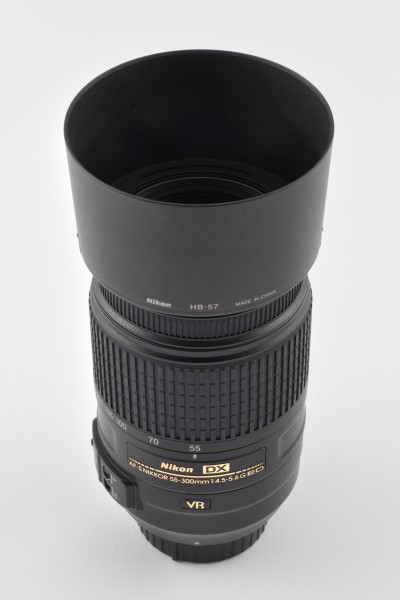 AF-S DX Nikkor 55-300mm f 4.5-5.6G ED VR.upright.HB 57.ajb