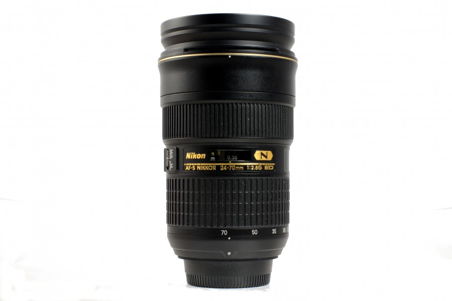 AF-S Zoom-Nikkor 24-70mm f2,8G ED 001