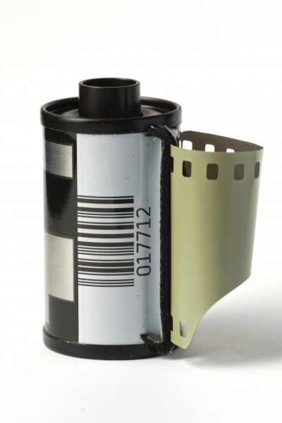 Agfaphoto APX 400 (new emulsion) 135 film cartridge 04
