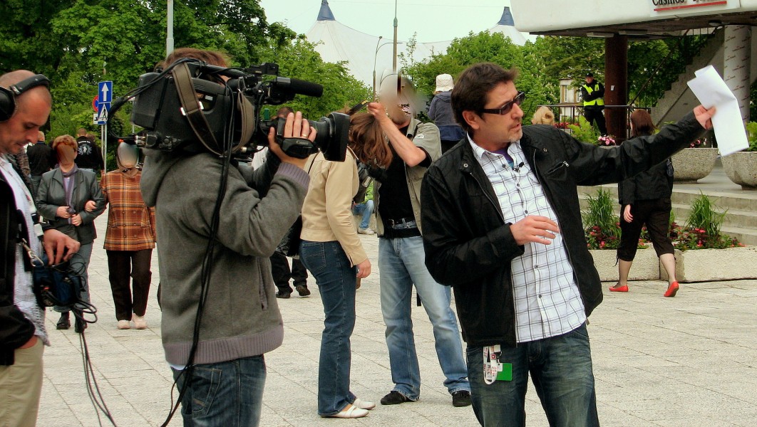 Andrzej Sołtysik with his crew during XXXV Polish Film Festival in Gdynia 2010 - 2