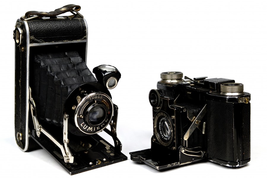 Appareils photo Zeiss Ikon Super Nettel et Lumière objectif Nacor