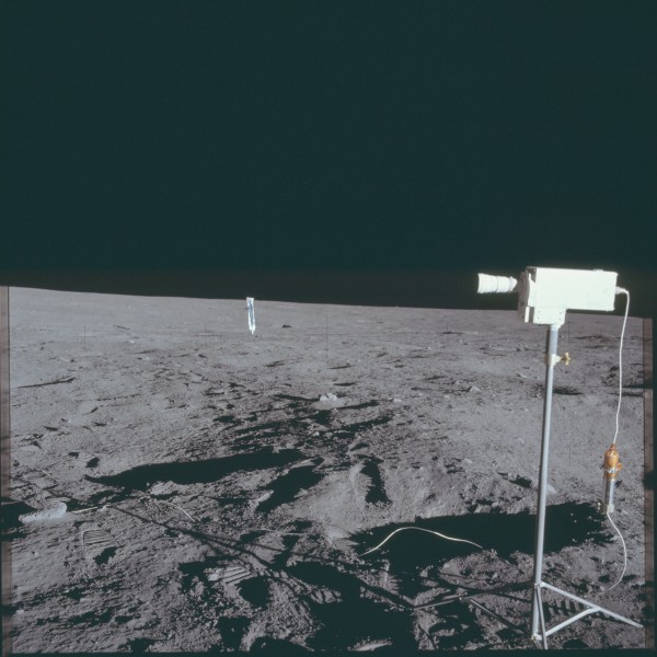 AS12-46-6755 (21512191190)