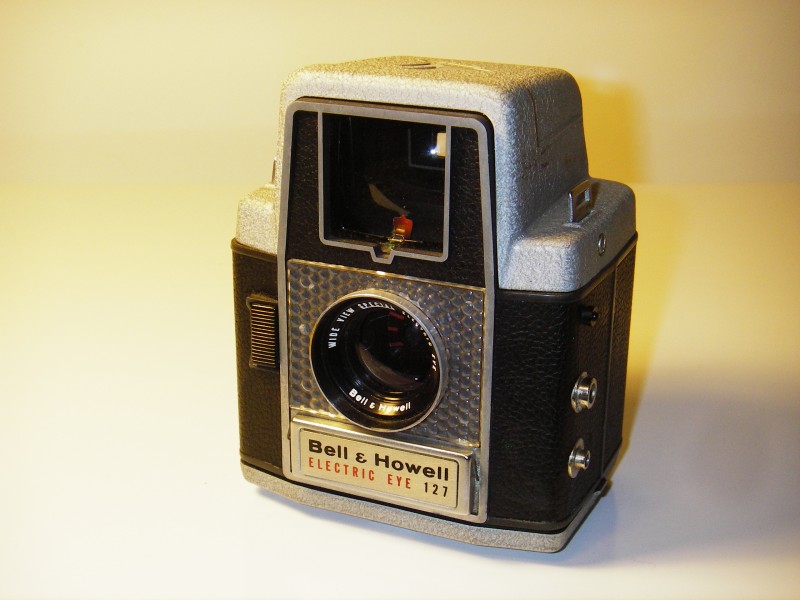 Bell and Howell Electric Eye 127