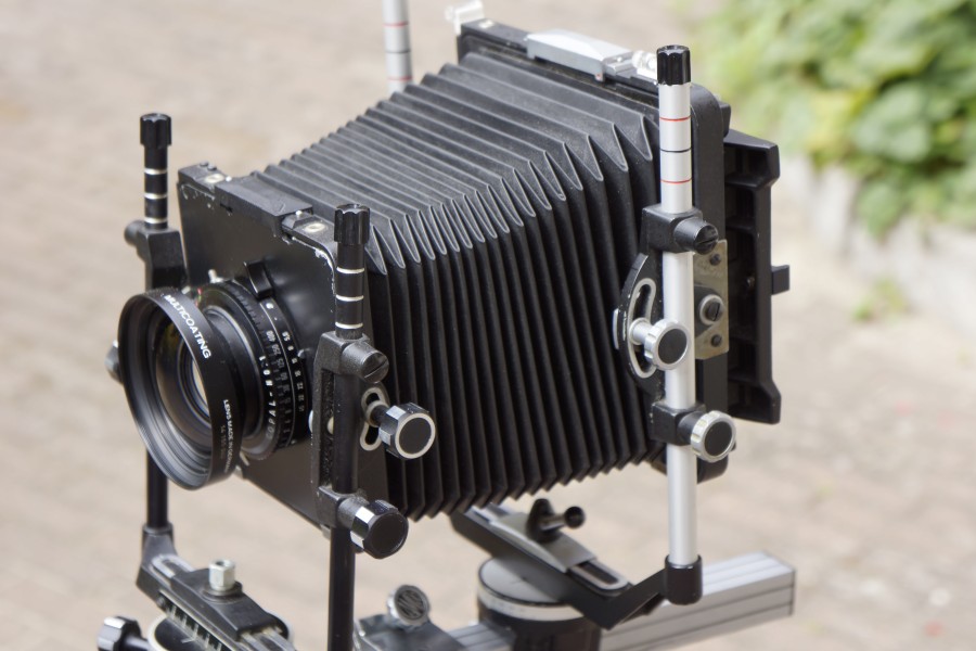 Cambo monorail view camera with Schneider-Kreuznach Symmars-S 210mm 5.6f lens - (1)