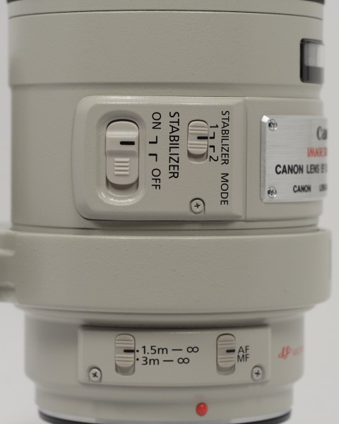 Canon EF 300mm f4L IS USM Switches