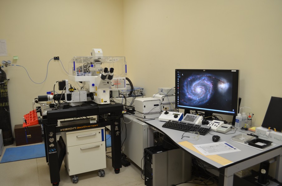 Carl Zeiss Cell Observer SD with climate chamber FRONT VIEW