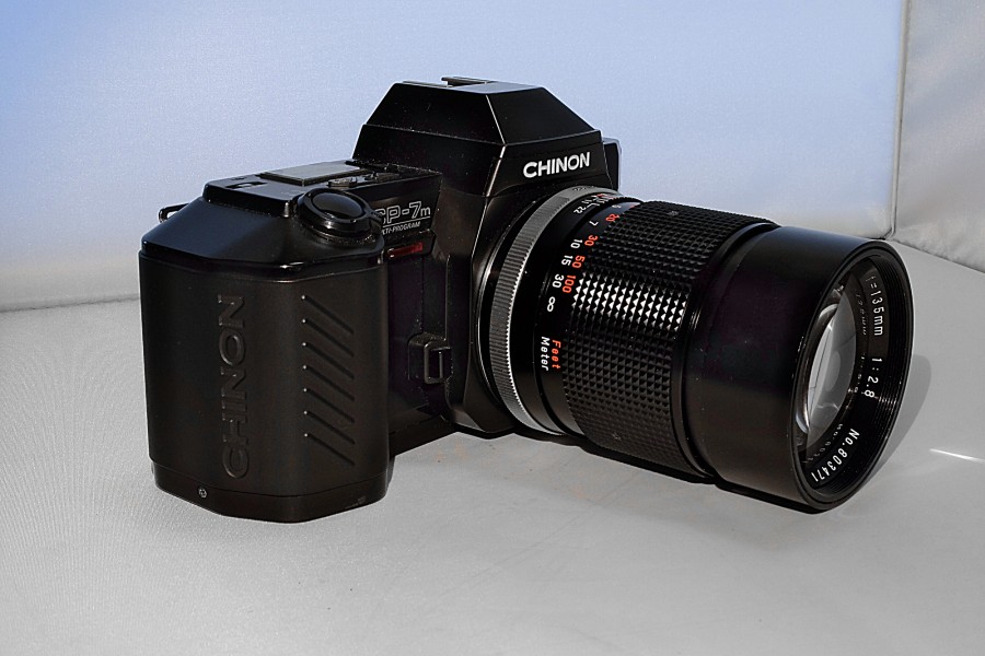 Chinon CP-7m Multiprogram - re frontal