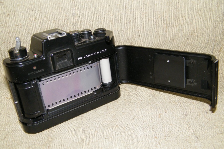 Зенит-19 с фотоплёнкой