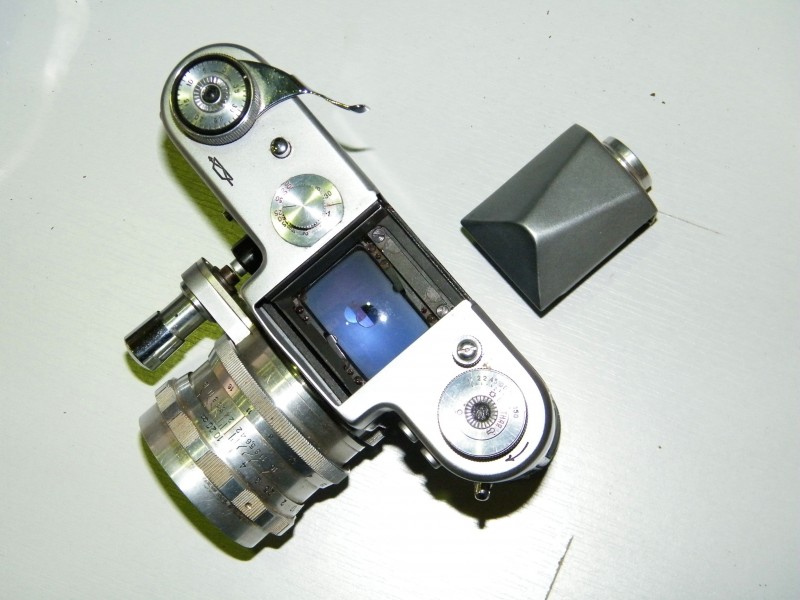 Фотоаппарат Старт со снятой пентапризмой фото1