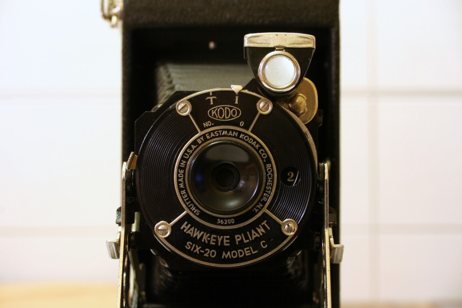 Kodak Six-20 Folding Hawk-Eye camera - front