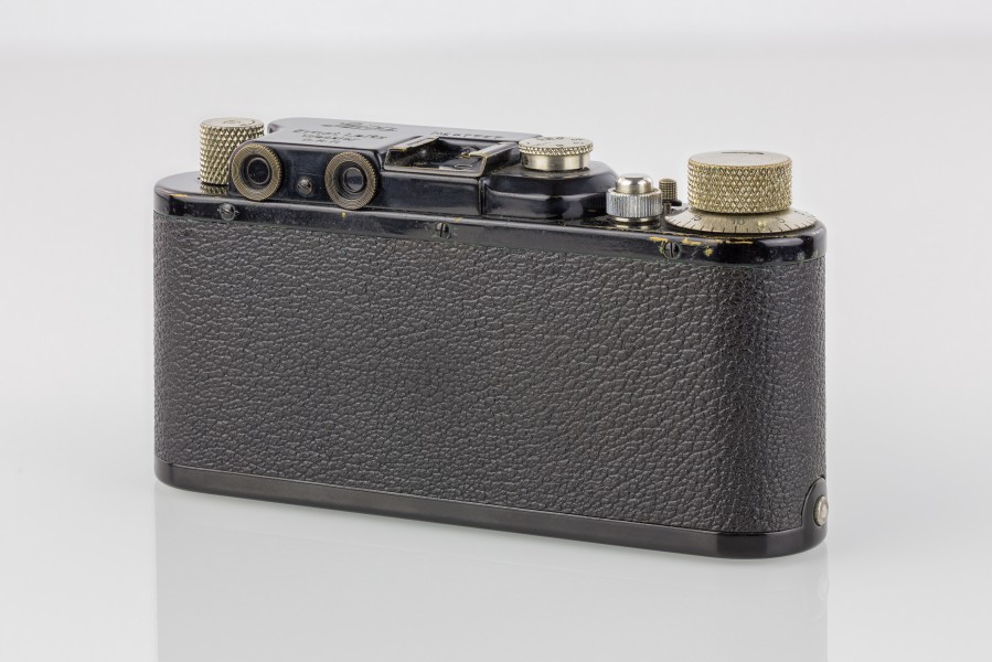 LEI0150 198 Leica II schwarz - Sn. 67777 1931-M39 back view Umbau von Ic