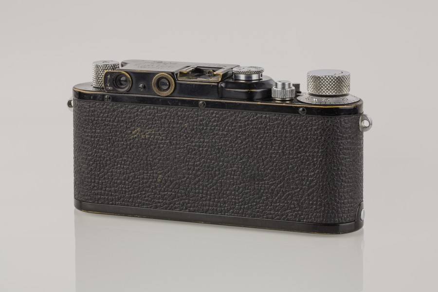 LEI0221 199 Leica III schwarz Umbau von Leica I - Sn. 25629 1930-M39 Back view-6409 hf-Bearbeitet