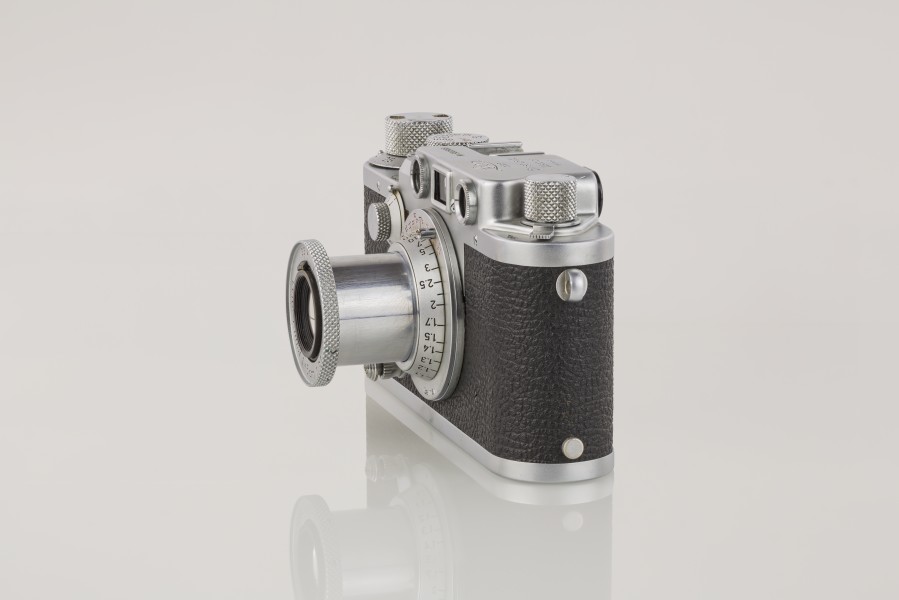 LEI0440 Leica IIIf chrom - Sn. 580566 1951-52-M39 Blitzsynchron side view-6616 hf-