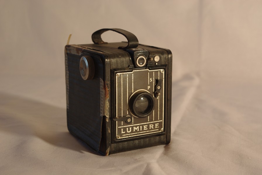 Lumière camera