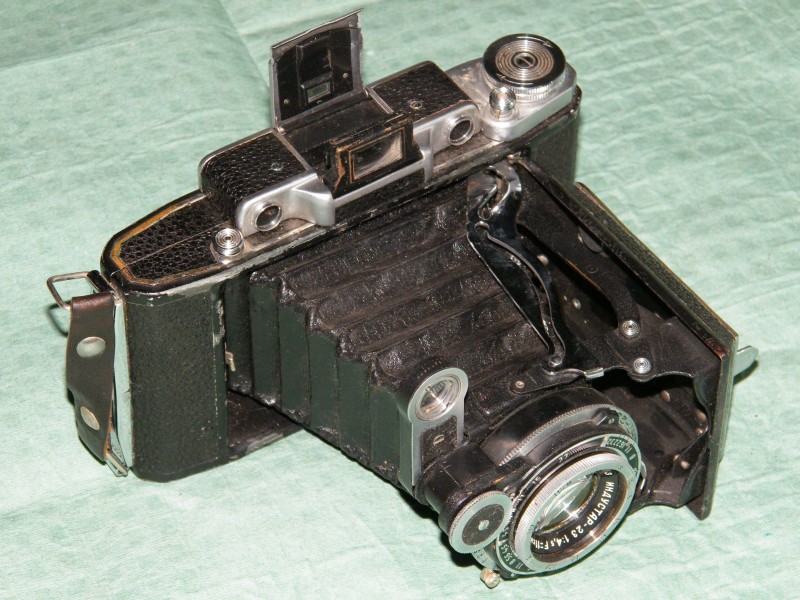 MOSKVA-4 KMZ camera 1