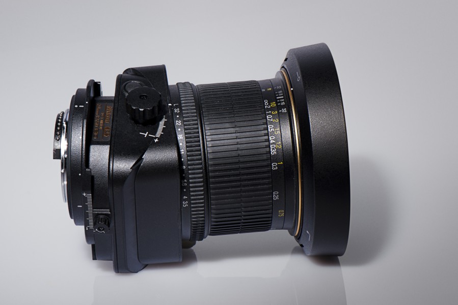 Nikkor PC-E 1-3.5 D ED