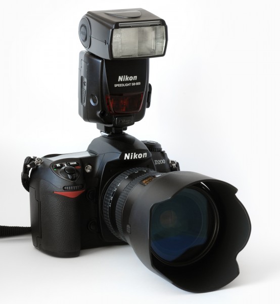 Nikon D200 front (aka)