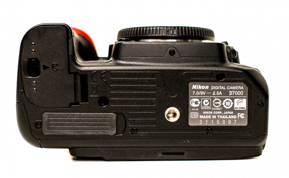 Nikon D7000 Digital Camera - bottom view