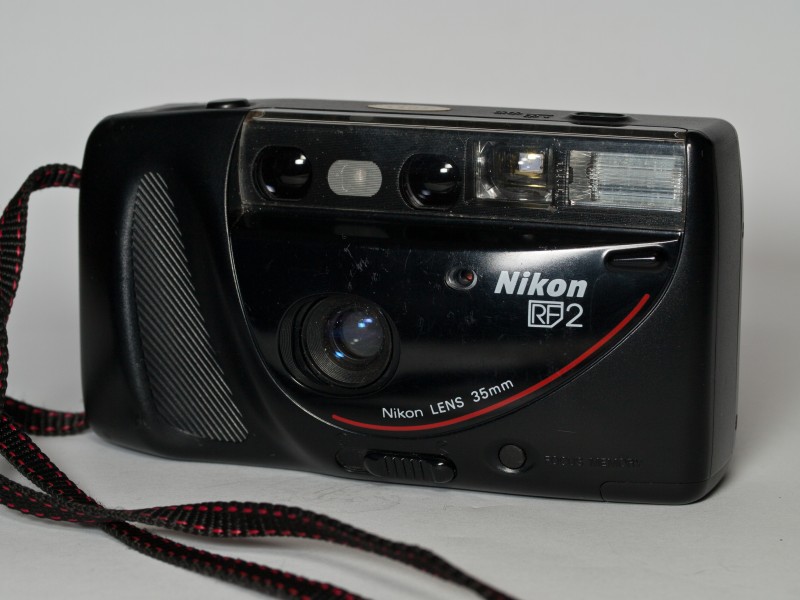 Nikon RF2