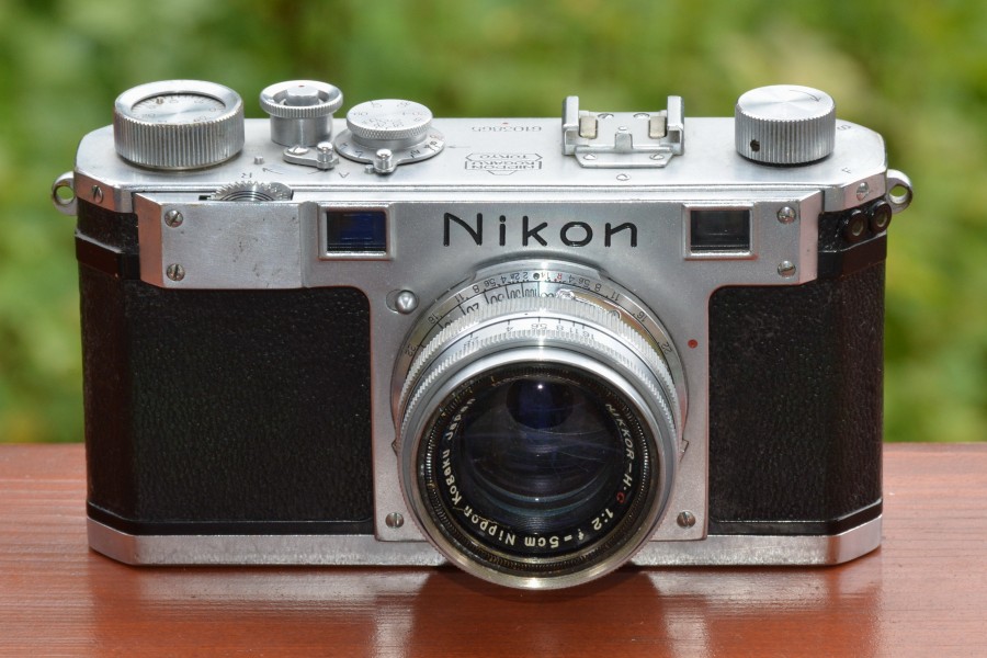 Nikon S with NIKKOR H.C 2 f=5cm lens