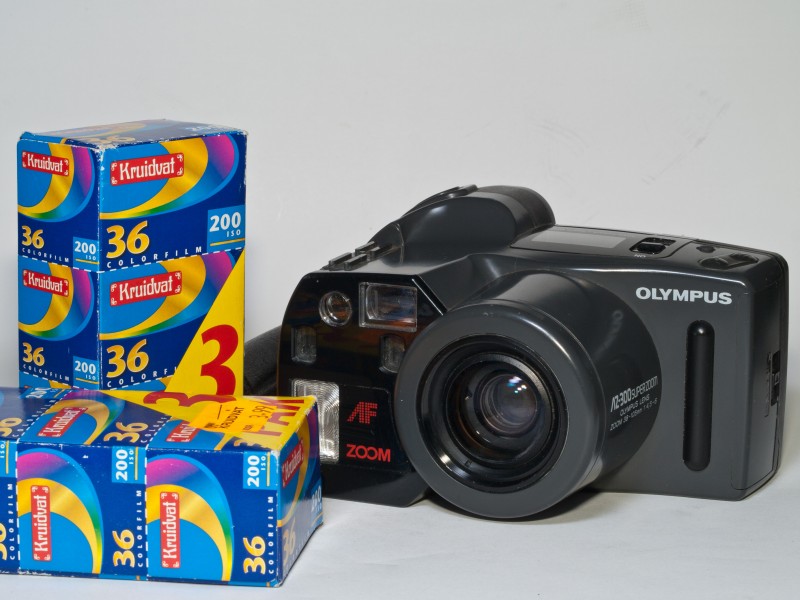 Olympus AZ 300 super zoom