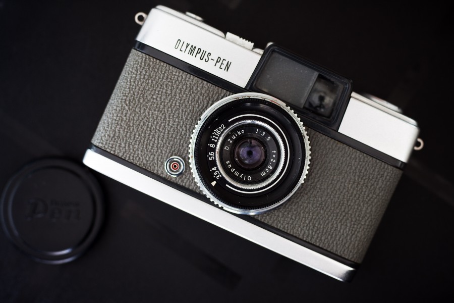 Olympus Pen 6867