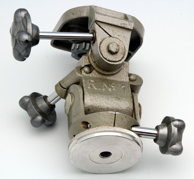 Pied photo tripod head Gitzo 7